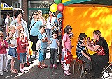 Kinderschminken am Stadtfest, Strassenfest